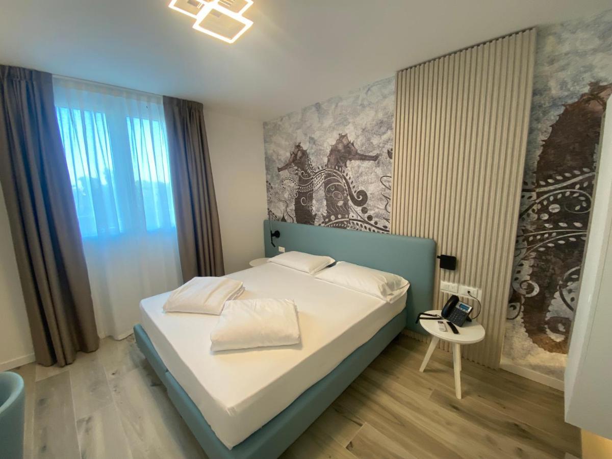 Marina Suites & Apartments 4 Stelle S กาออร์เล ภายนอก รูปภาพ